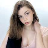 heyitslaura