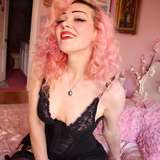 iampinkpuffball