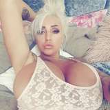 kirstywife