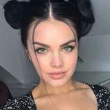 irisblueeee
