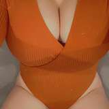 busty-lucy