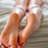 barefootpantease
