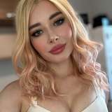 nikkiglimmer