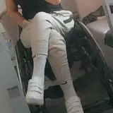 paraplegic queen
