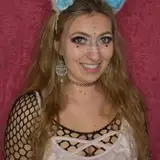 loony_Leah_